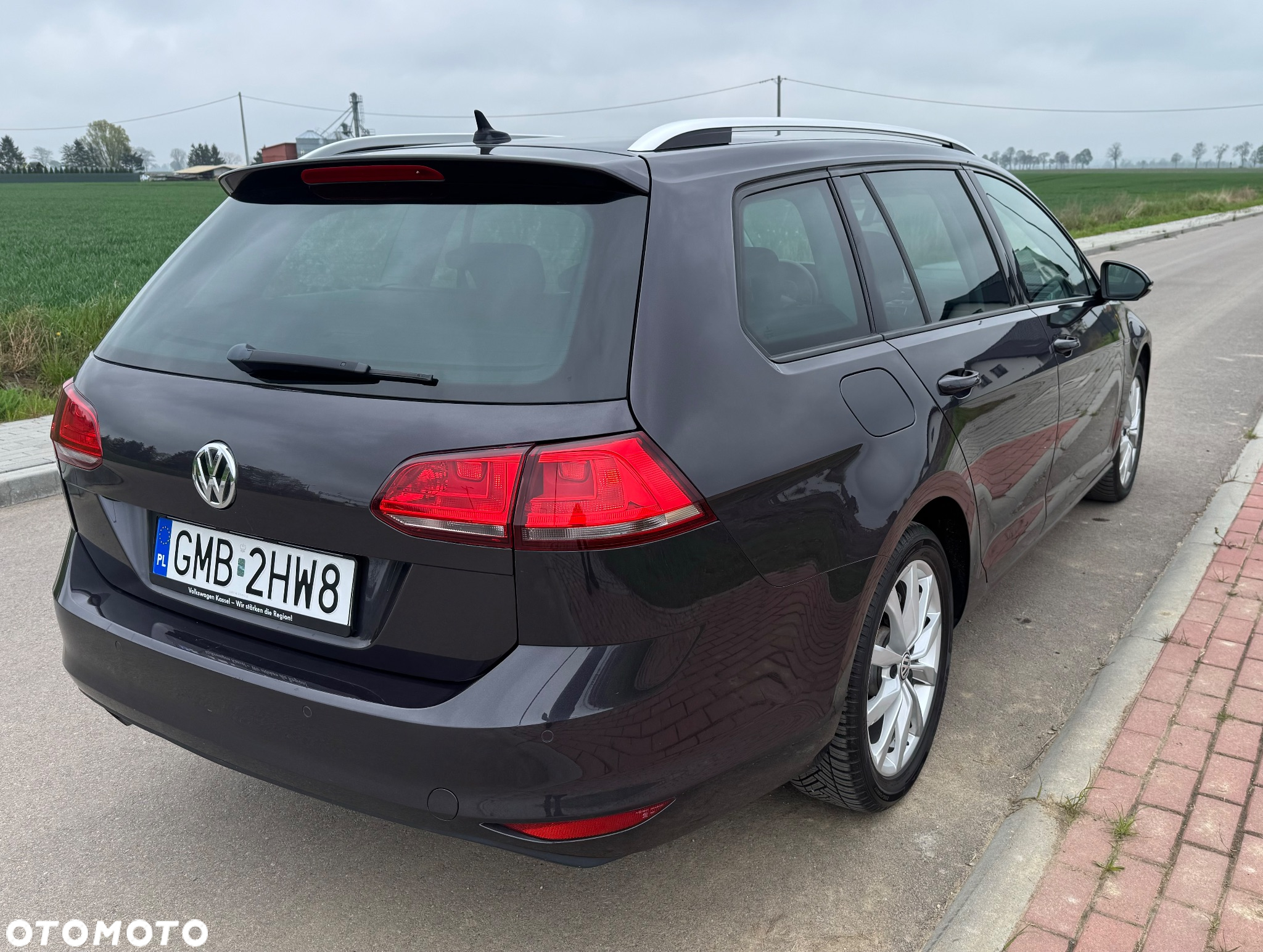 Volkswagen Golf 1.2 TSI BlueMotion Technology Lounge - 5