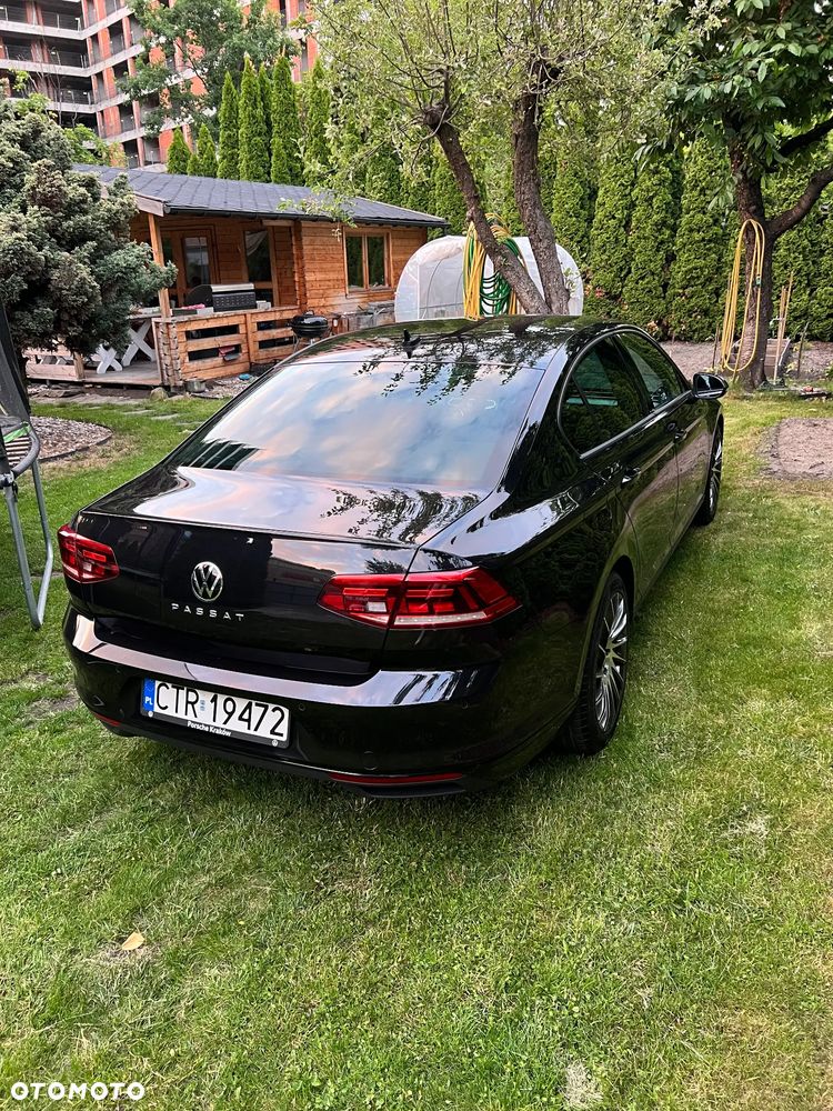 Volkswagen Passat 1.5 TSI EVO Essence DSG - 2