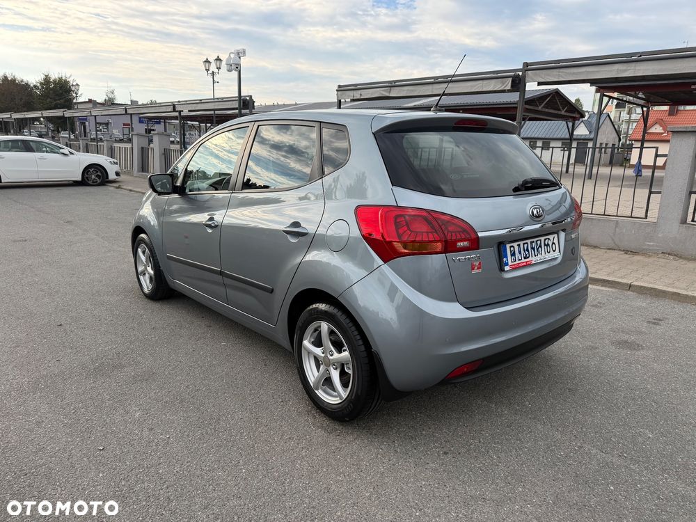 Kia Venga 1.6 Business Line - 8