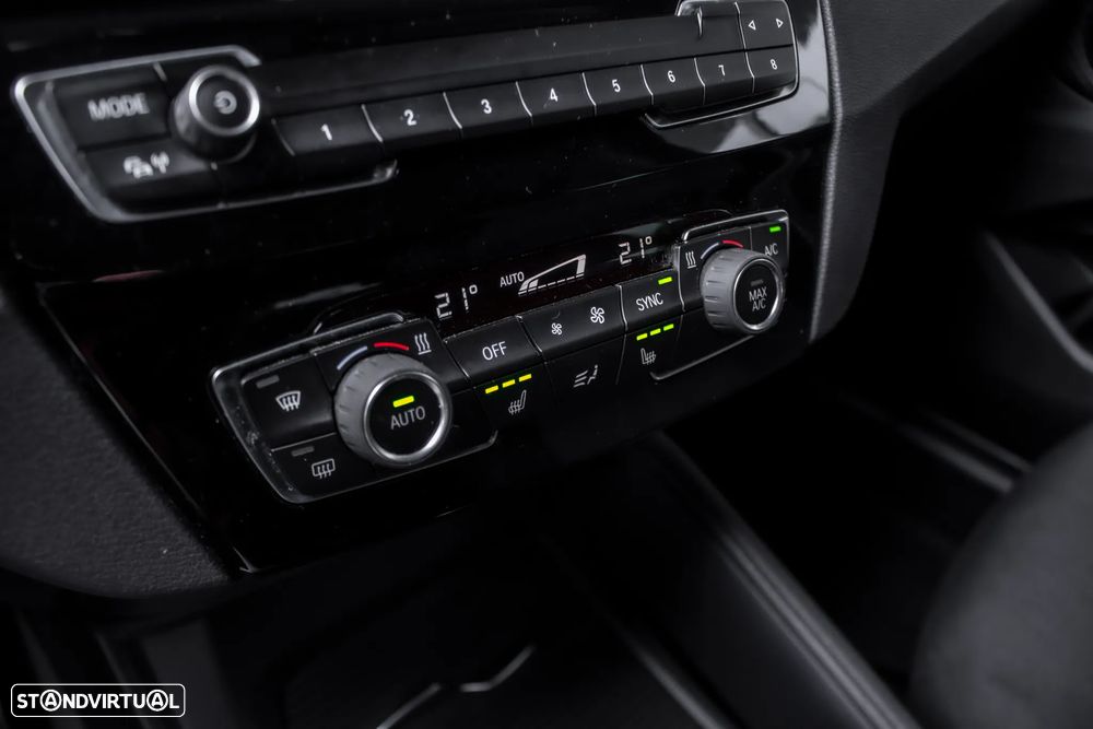 BMW X1 16 d sDrive Auto - 24