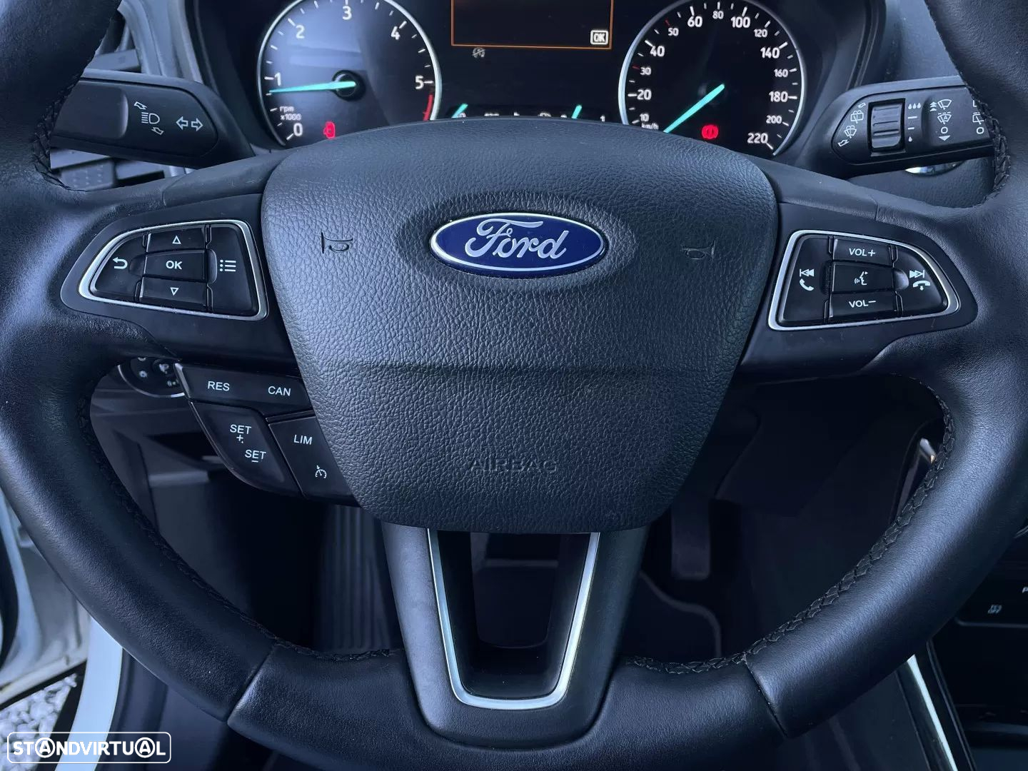 Ford EcoSport 1.5 TDCi Titanium Plus - 34