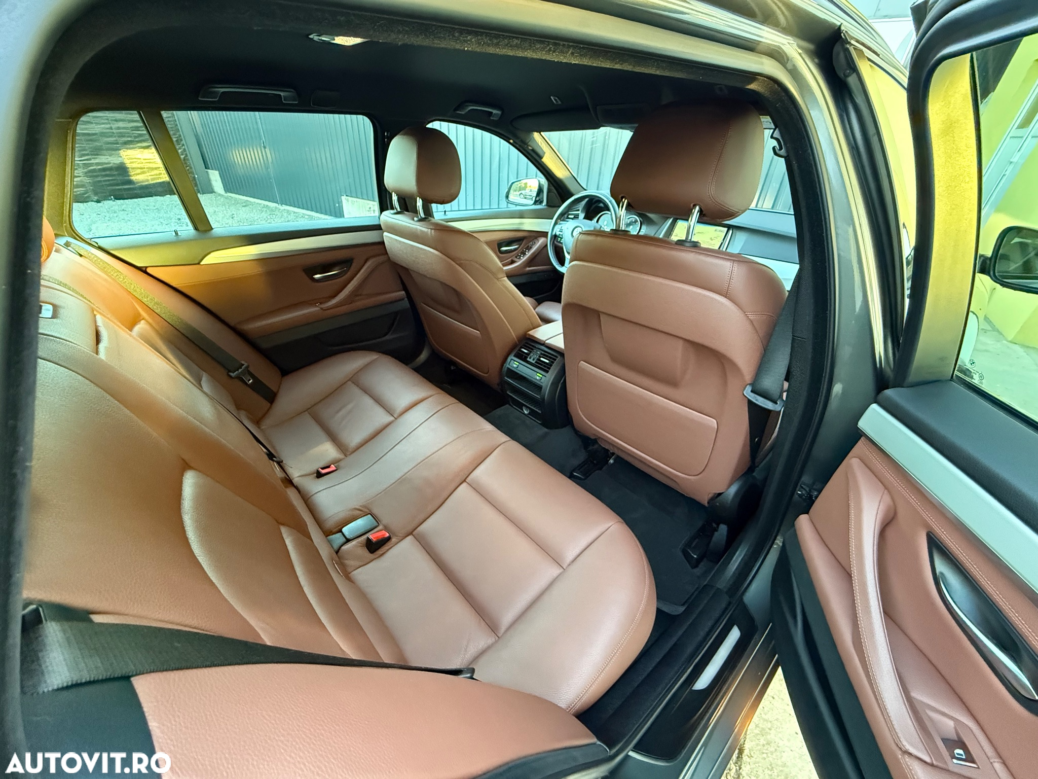 BMW Seria 5 525d Touring Aut. - 6