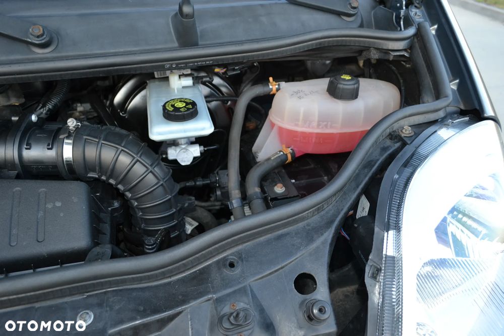 Opel Vivaro - 35