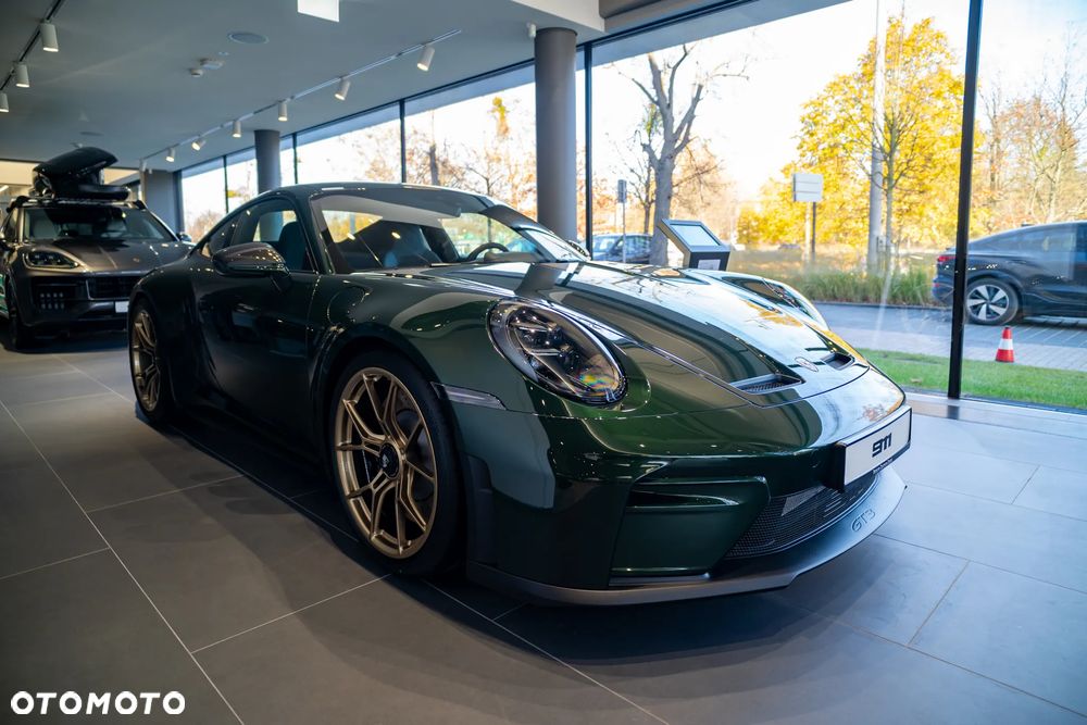 Porsche 911 GT3 Touring PDK - 2