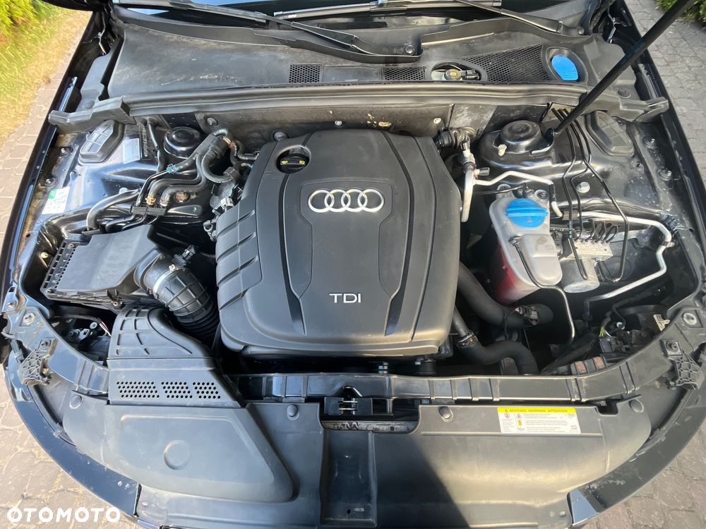 Audi A4 Avant 2.0 TDI DPF quattro S tronic S line Sportpaket - 15