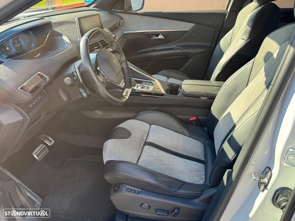 Peugeot 3008 1.6 Hybrid4 GT Pack e-EAT8 - 14