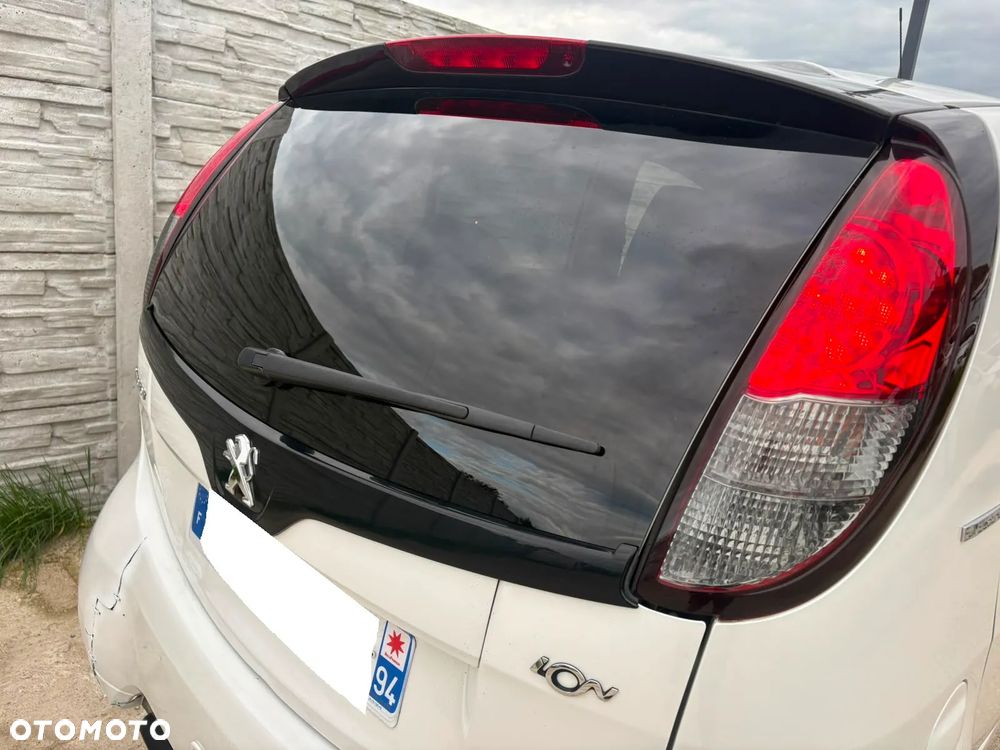 Peugeot iOn Active - 19