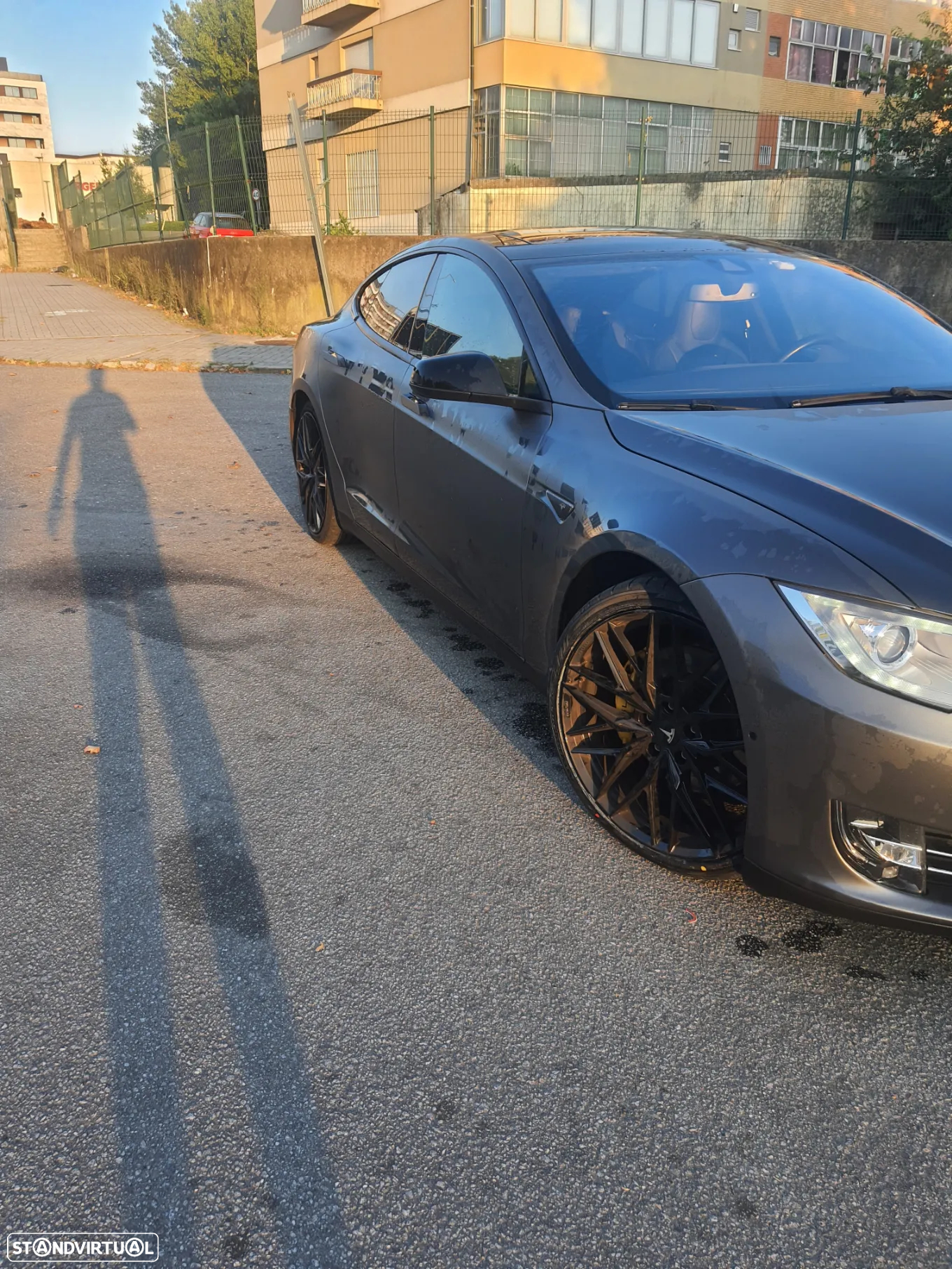 Tesla Model S 85D - 5