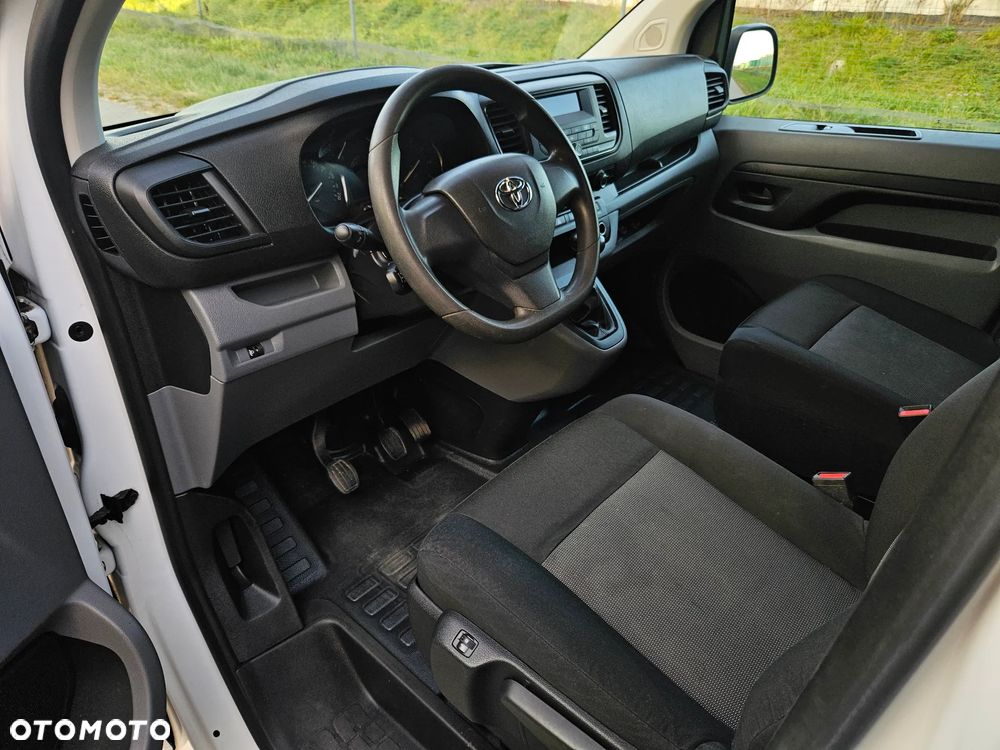 Toyota Proace - 28