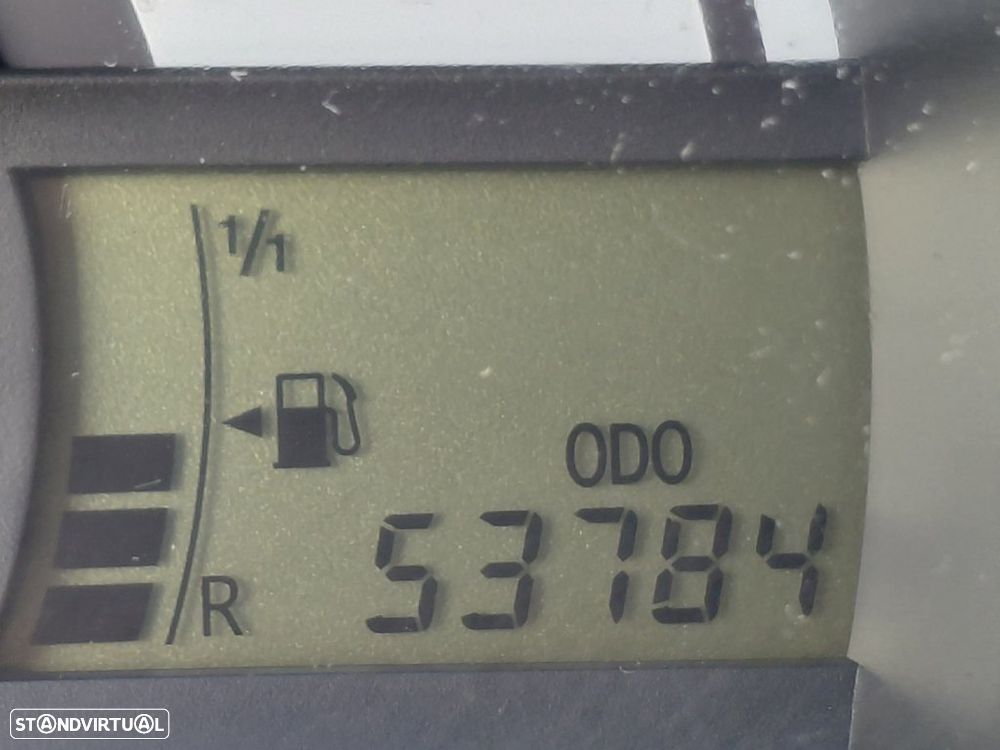 Peugeot 107 1.0 Black&Silver - 28