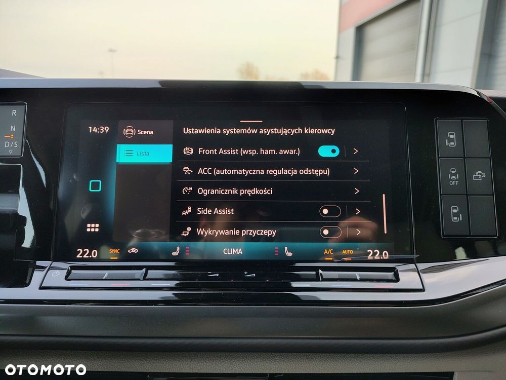 Volkswagen california Nowa California Beach silnik: 2,0 l TSI OPF 204 KM / skrzynia biegów: 7-biegowa DSG rozstaw osi: 3124 mm - 25