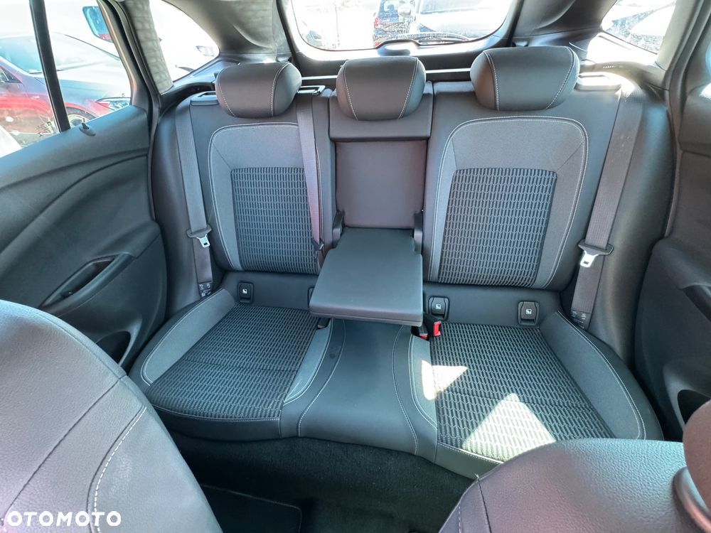 Opel Astra 1.2 Turbo Business Elegance - 21