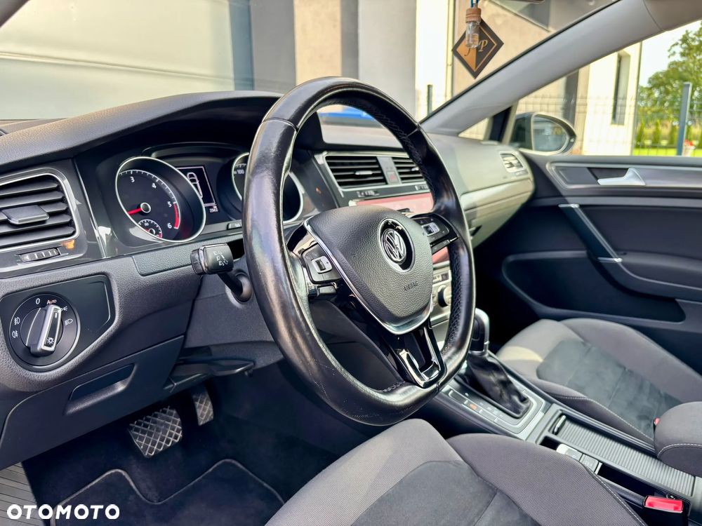 Volkswagen Golf 1.6 TDI SCR DSG Comfortline - 15