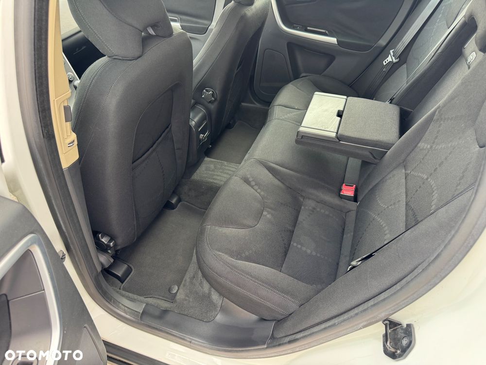 Volvo XC 60 DRIVe Summum - 16