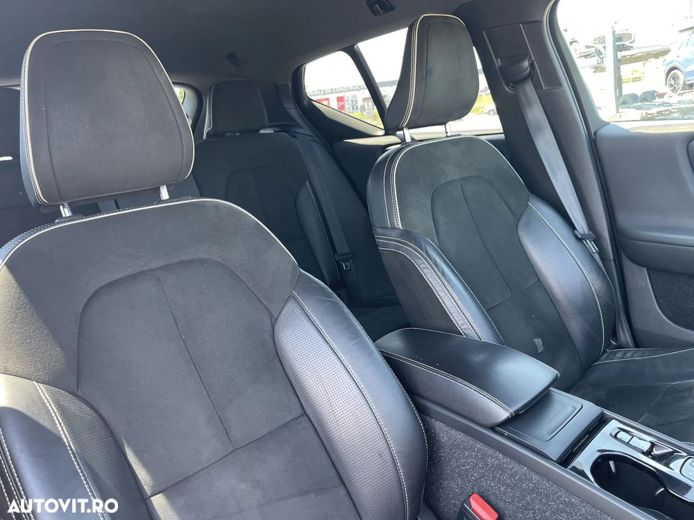 Volvo XC 40 D3 AWD R-Design - 17