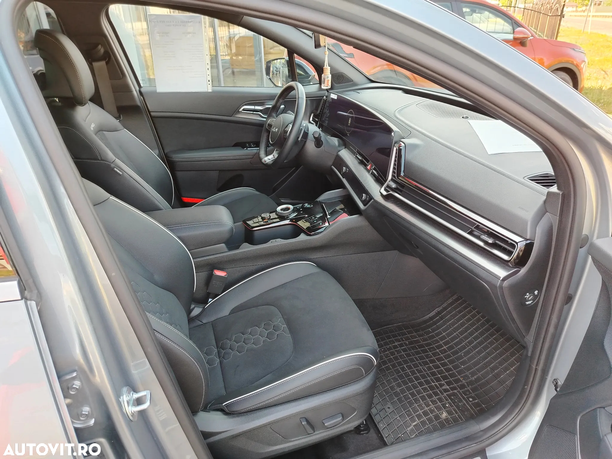 Kia Sportage 1.6T-GDI Hybrid AWD Aut. GT-Line - 30