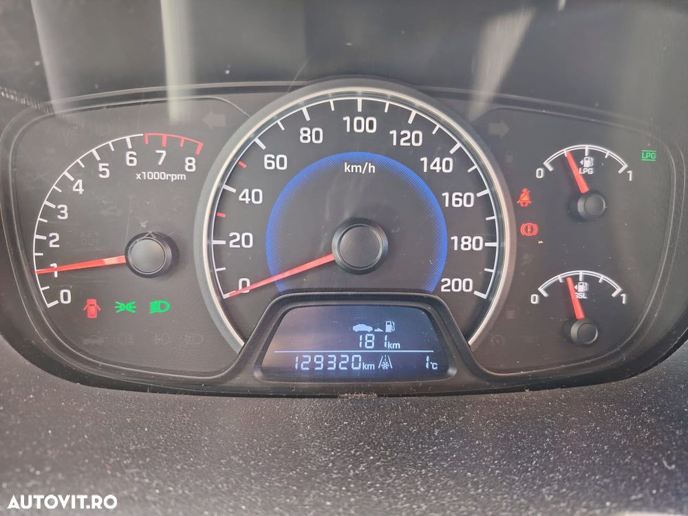 Hyundai i10 1.0 GPL Duo - 11