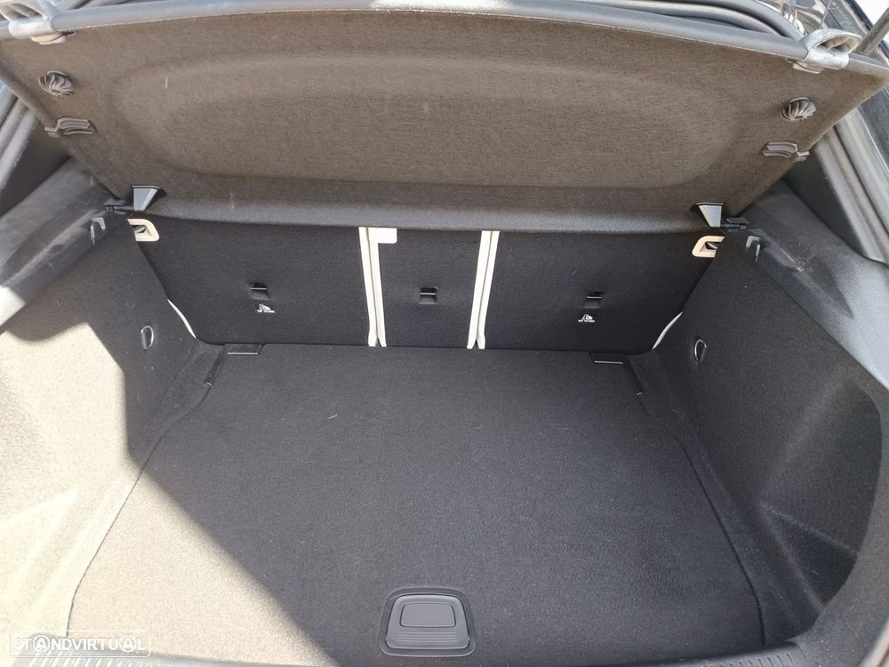 Mercedes-Benz A 160 Style Plus - 11