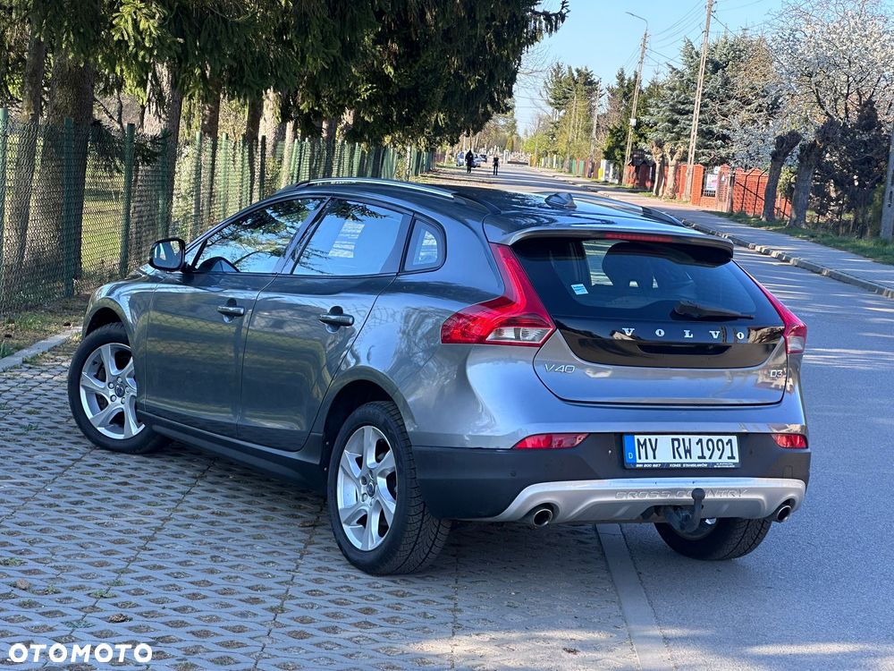 Volvo V40 Cross Country D3 Summum - 11