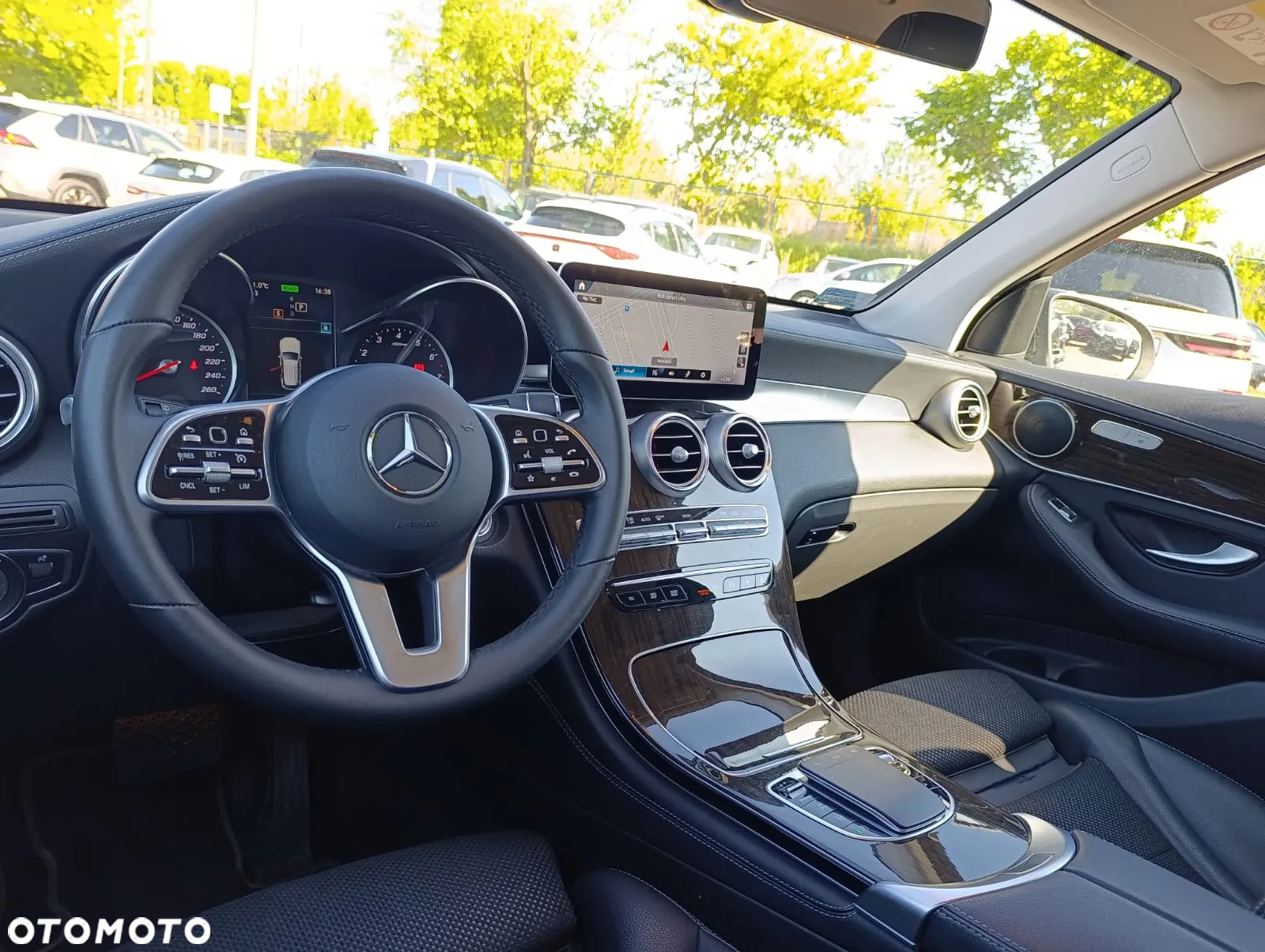 Mercedes-Benz GLC 200 4-Matic - 23