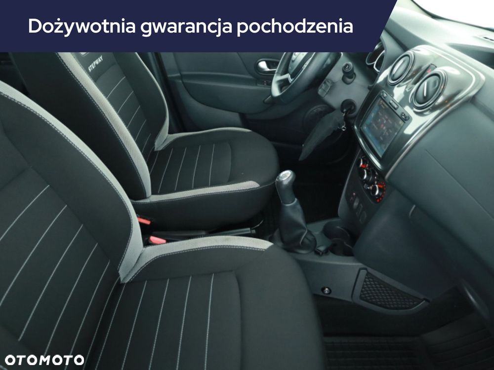 Dacia Sandero - 9