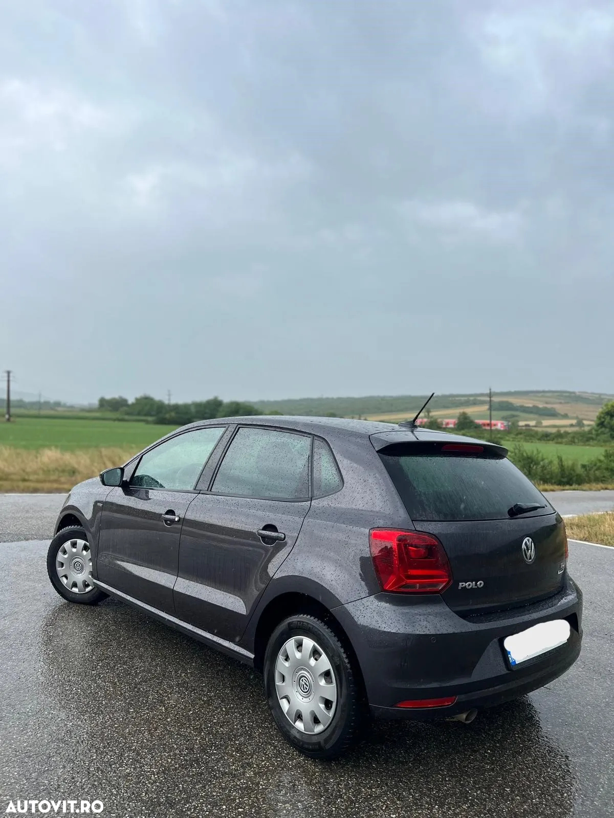 Volkswagen Polo 1.4 TDI Blue Motion Technology Lounge - 13