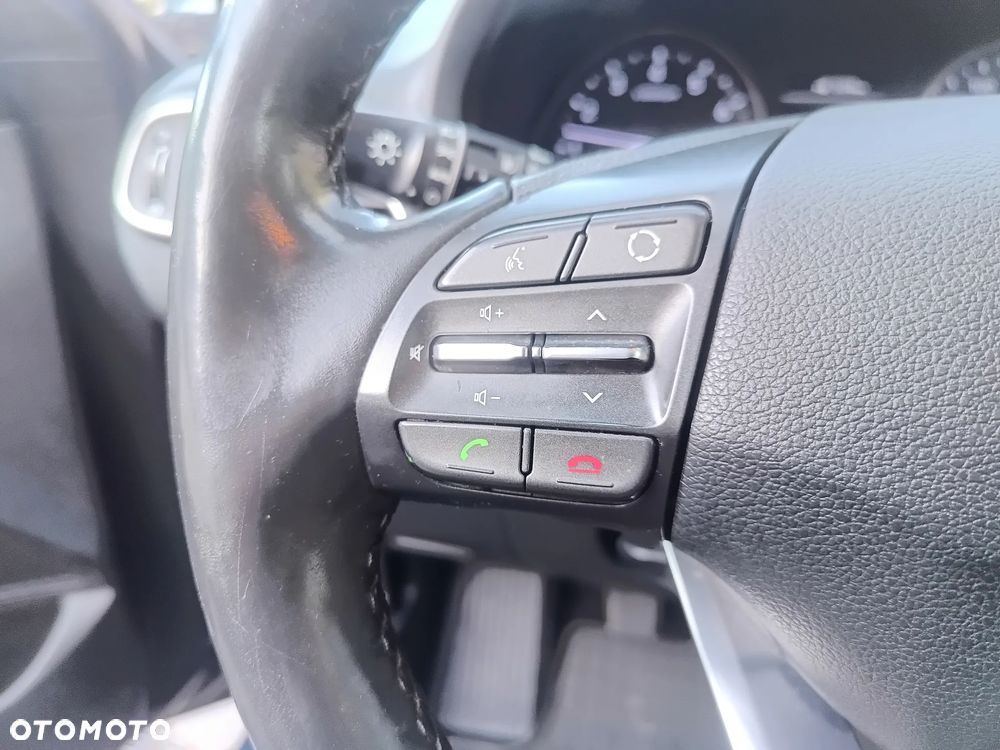 Hyundai i30 1.0 T-GDI Premium - 12