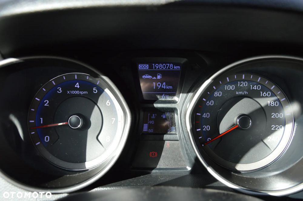 Hyundai i30 1.6 Comfort - 19