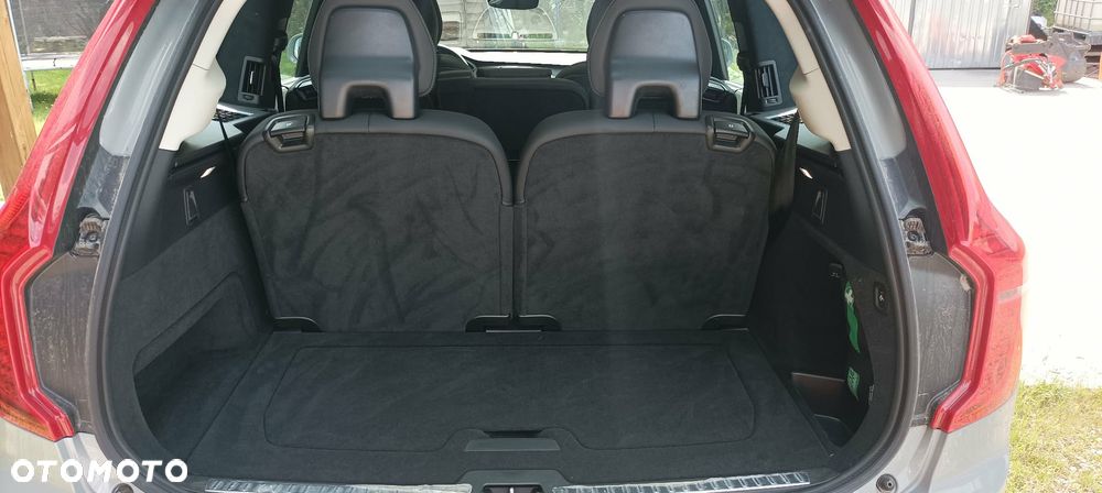 Volvo XC 90 B5 D AWD Ultimate Dark 7os - 11