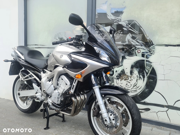 Yamaha FZ6