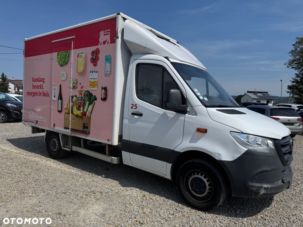 Mercedes-Benz Sprinter - 1