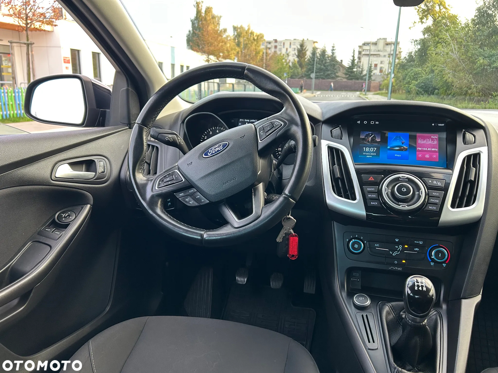 Ford Focus 1.6 Trend - 4