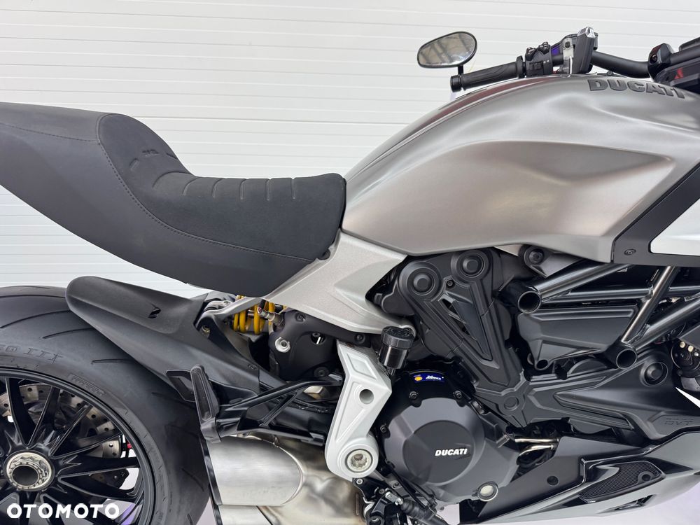 Ducati Diavel - 15
