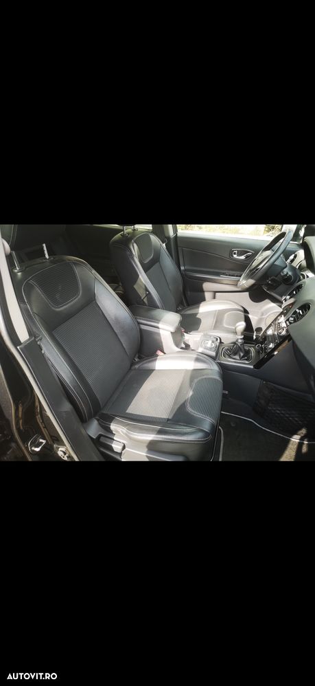 Renault Koleos dCi 175 FAP 4x4 Night and Day - 9