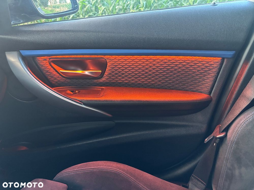 BMW Seria 3 320d M Sport EU6 - 21