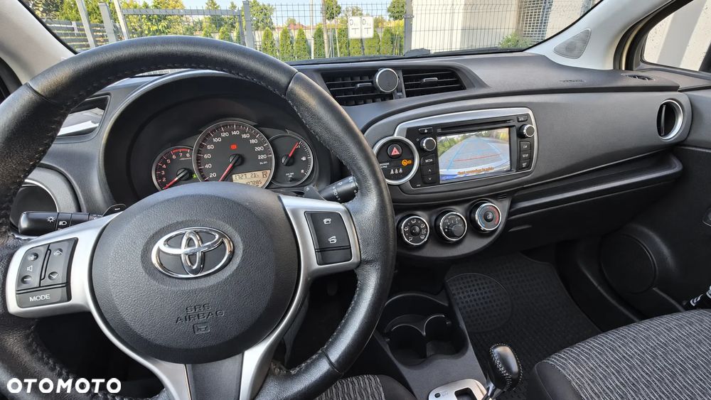 Toyota Yaris 1.33 Sol MS - 5