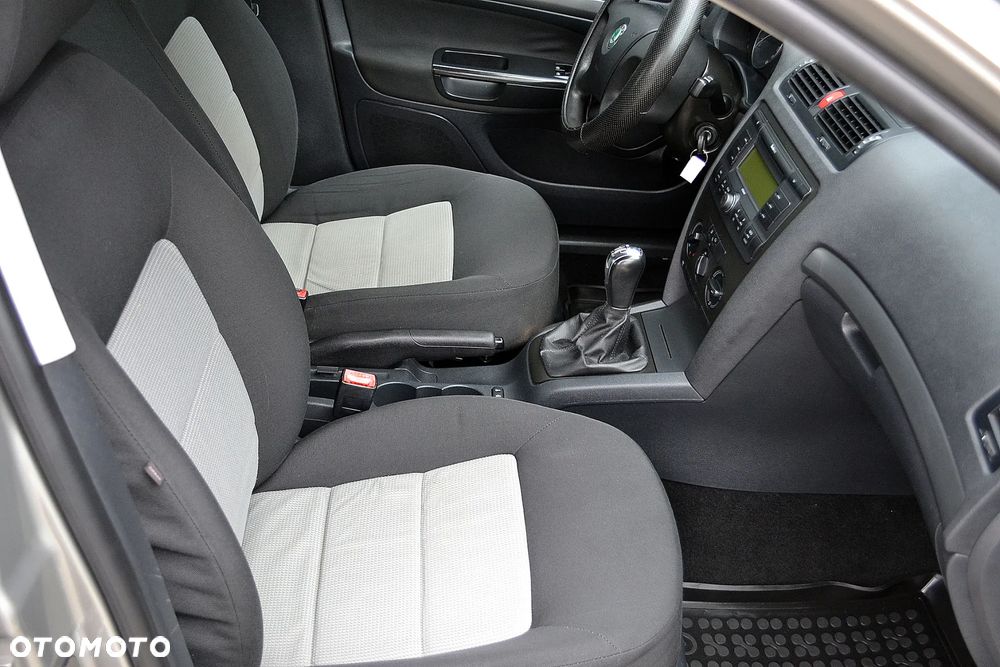 Skoda Octavia - 16
