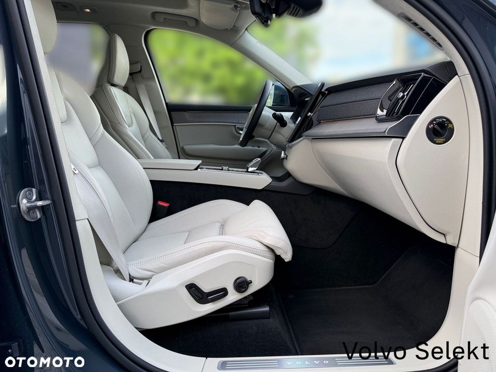 Volvo XC 90 - 29
