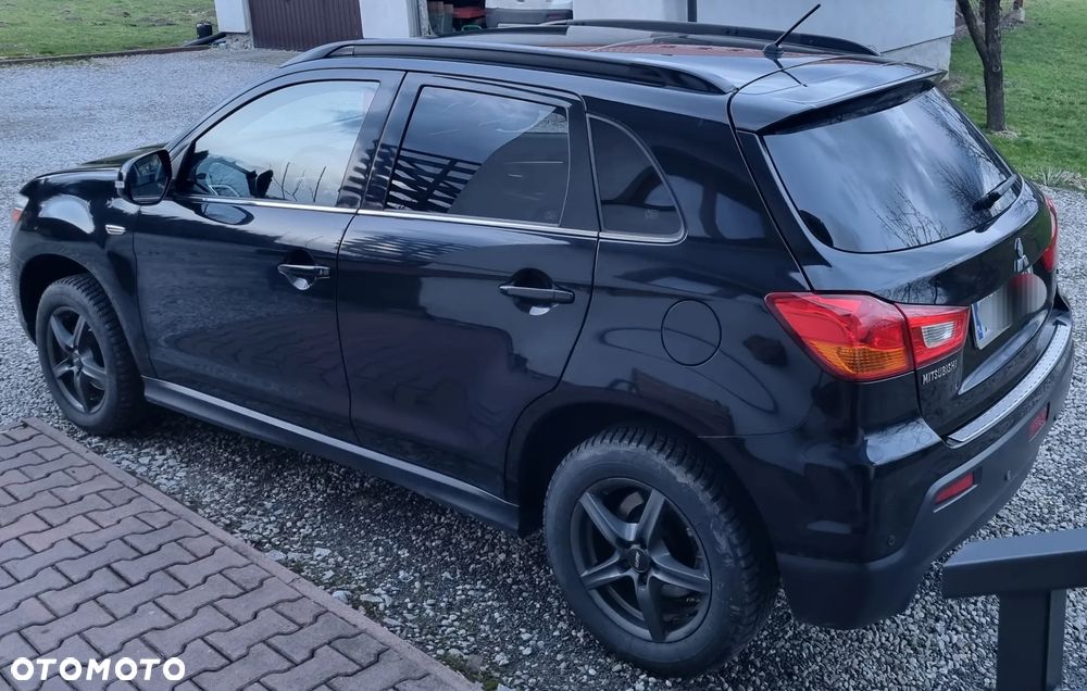 Mitsubishi ASX - 8