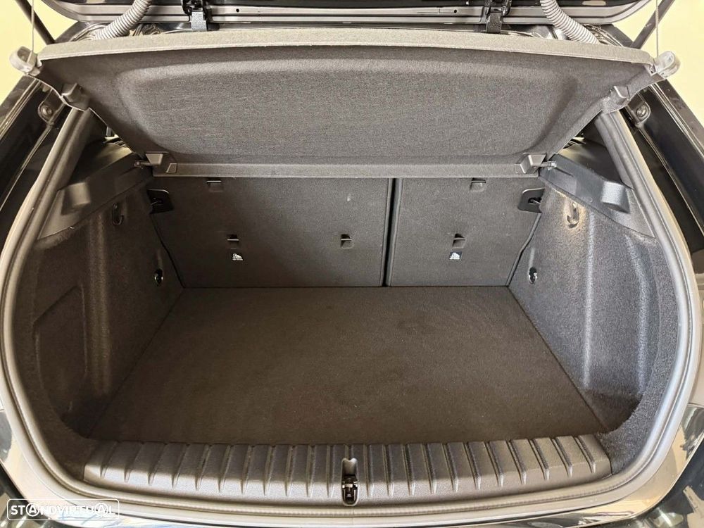 BMW 116 d Pack Desportivo M - 26