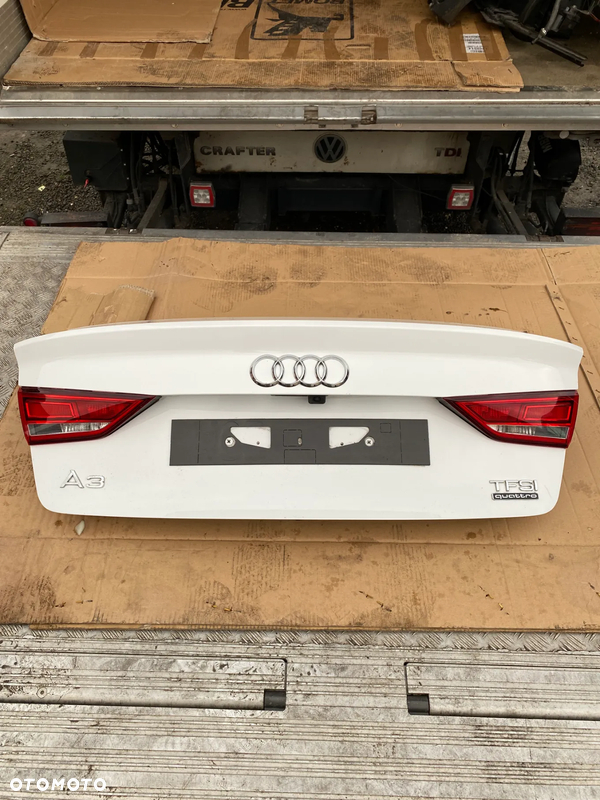 AUDI A3 8V 8V5 klapa bagażnika sedan kamera kompletna