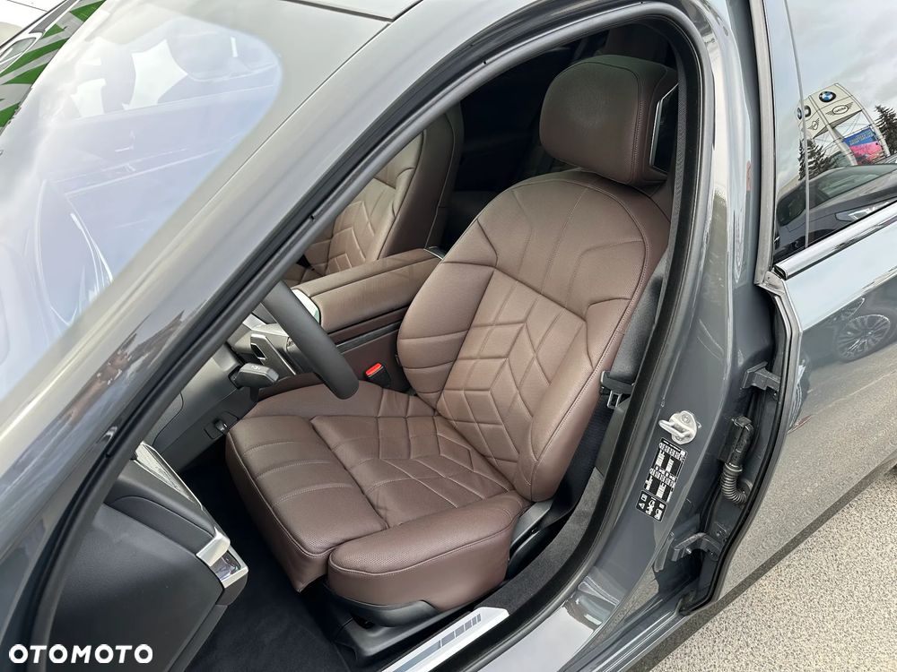 BMW Seria 7 740d xDrive mHEV M Sport sport - 10