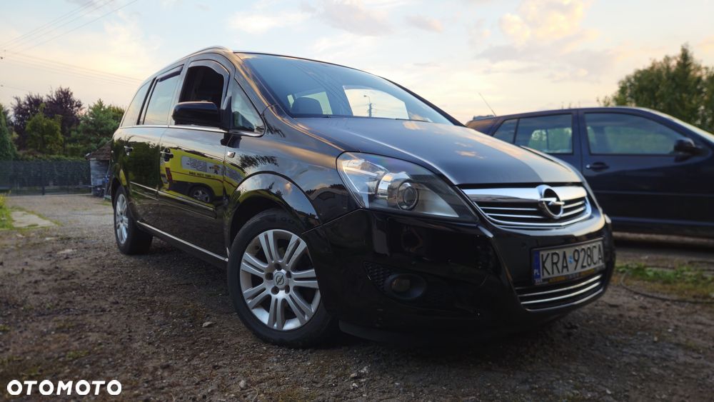 Opel Zafira 1.8 Innovation 110 Jahre - 2