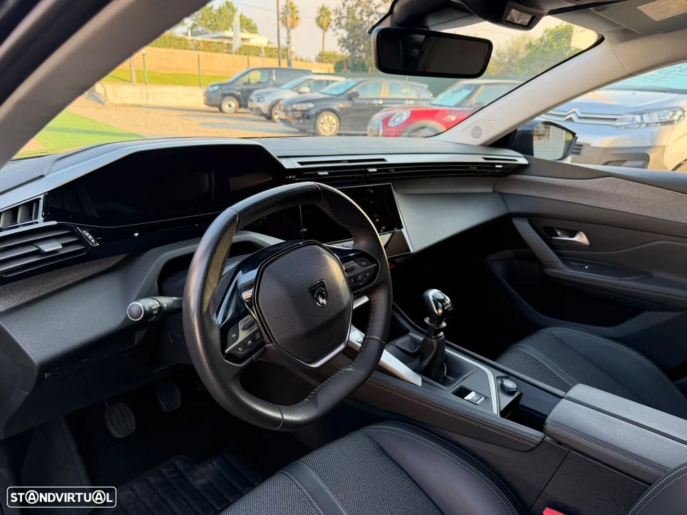 Peugeot 308 SW 1.2 PureTech Allure Pack - 10