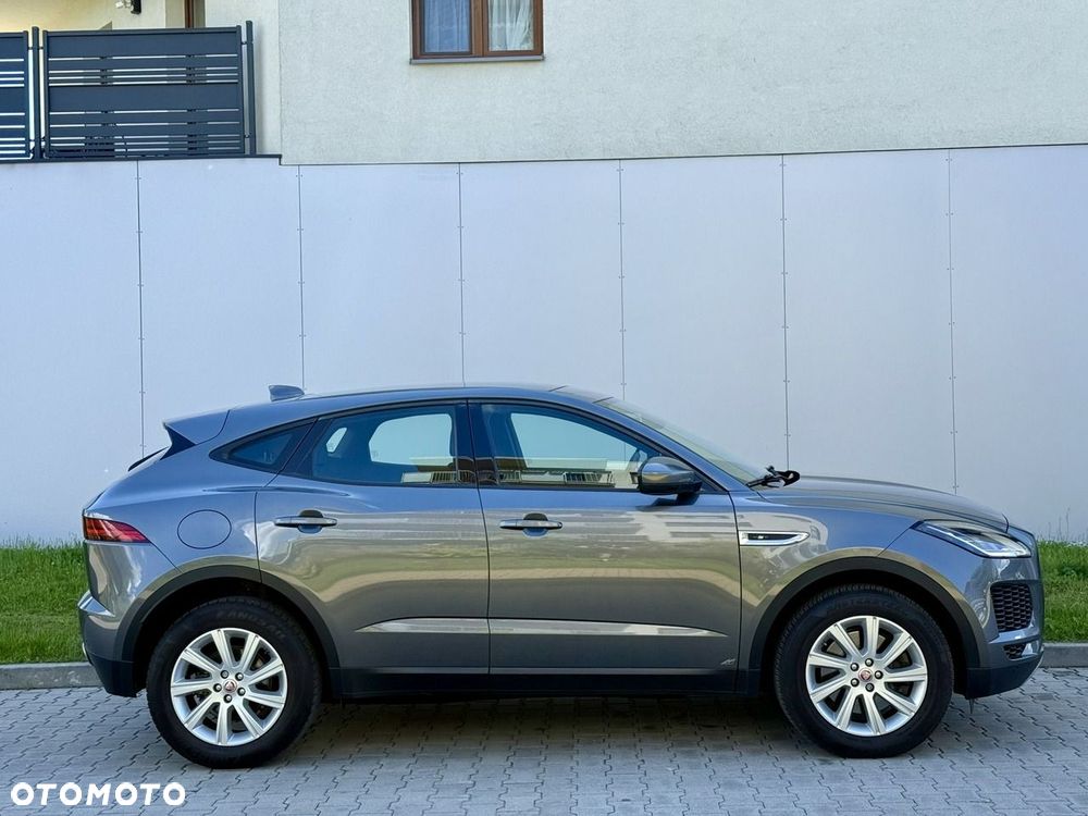 Jaguar E-Pace 2.0 i4P AWD R-Dynamic S - 14