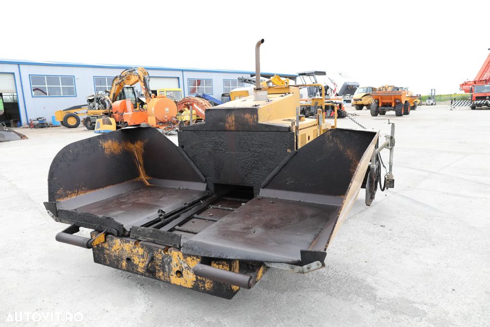 Caterpillar BB621E - 8