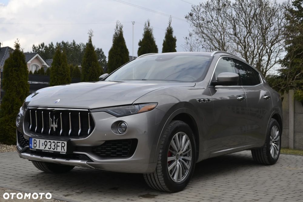 Maserati Levante - 3