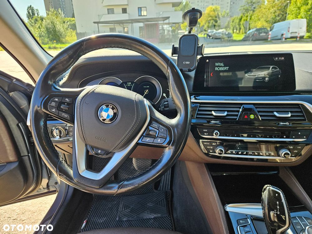 BMW Seria 5 540i GPF xDrive Luxury Line - 18
