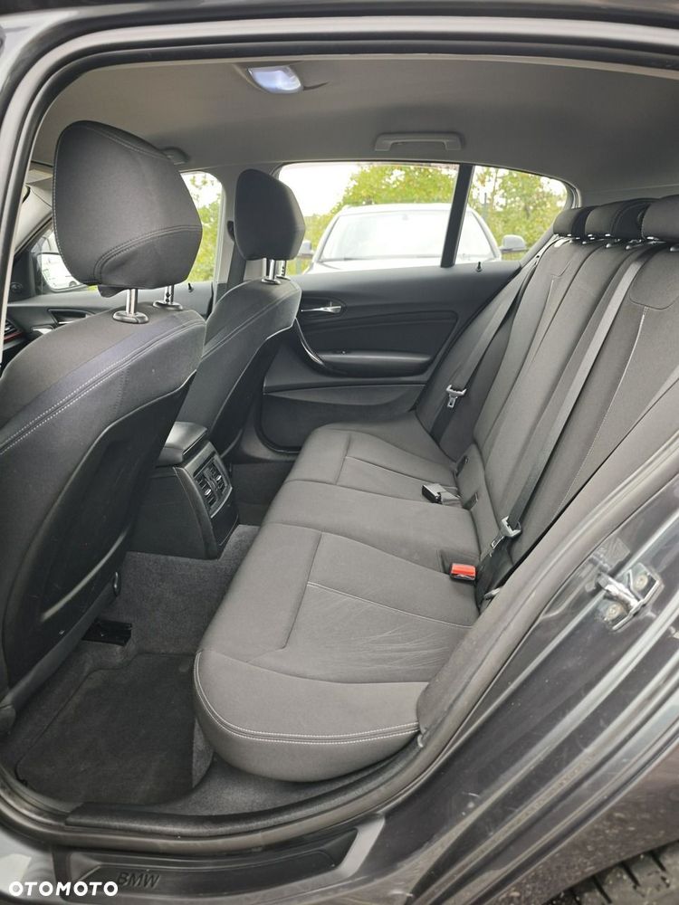 BMW Seria 1 - 26
