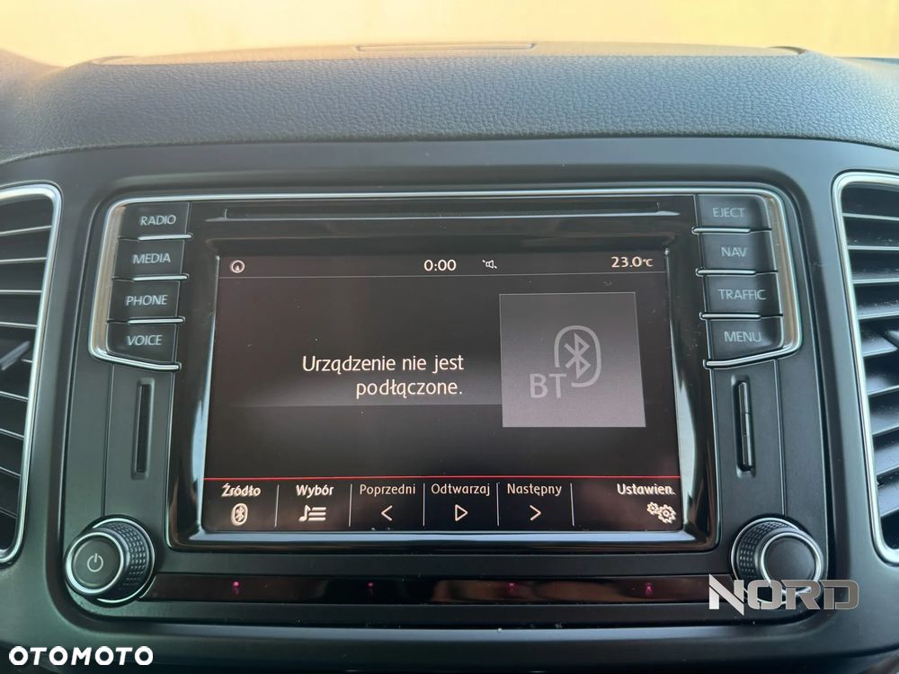 Volkswagen Sharan 2.0 TDI DSG (BlueMotion Technology) Highline - 26
